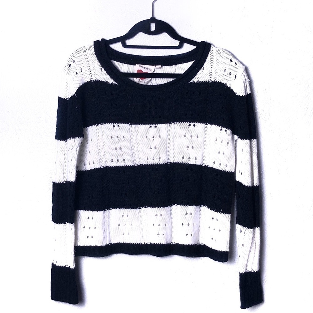 Cropped Knit Sweater Size Small